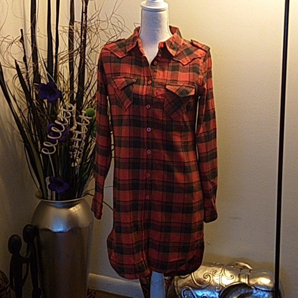 Red plaid flannel long woman shirt
